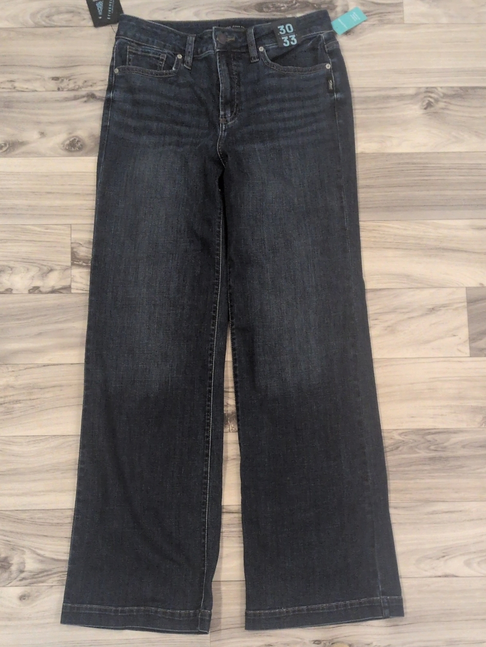 Silver Jeans Women's Avery Curvy High Rise Wide Leg Jeans 33x30 New With All Tag